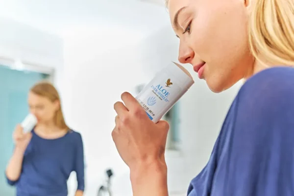 Aloe Ever-Shield Deodorant - Image 2